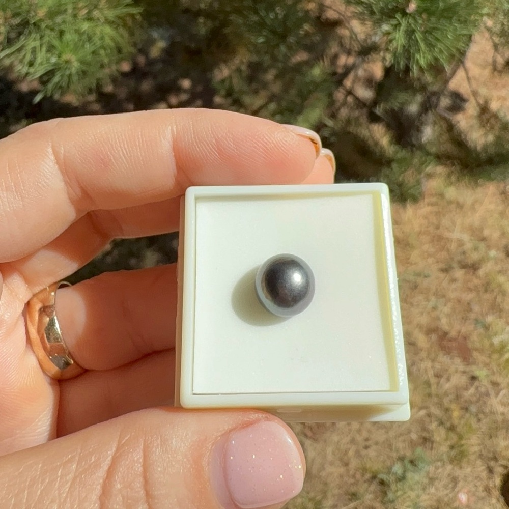 10mm Natural Black Cultured Tahitian Pearl